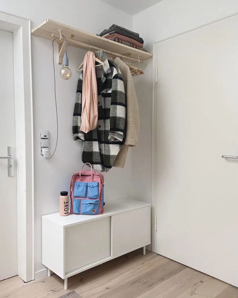 Garderobe selber bauen schmaler Flur IKEA Hack